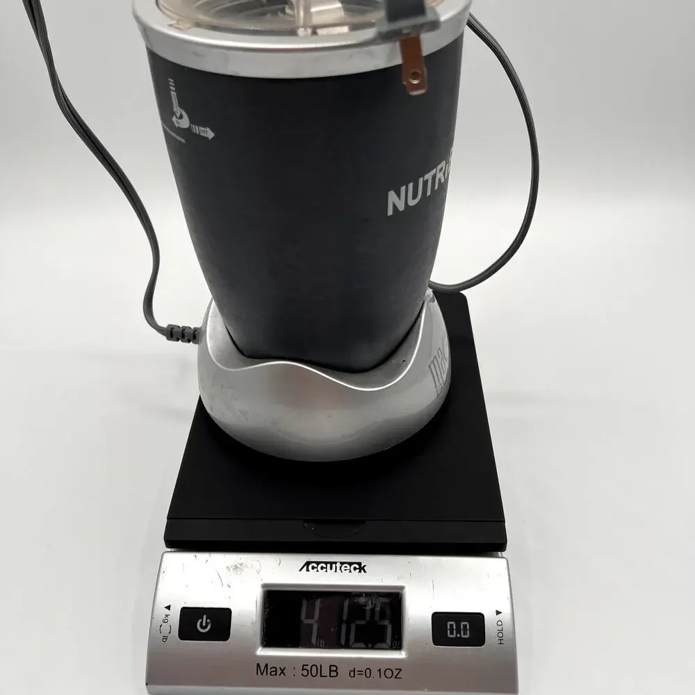 MAGIC BULLET NutriBullet Personal Blender Mixer 600W w/ Cup & Extractor Blade